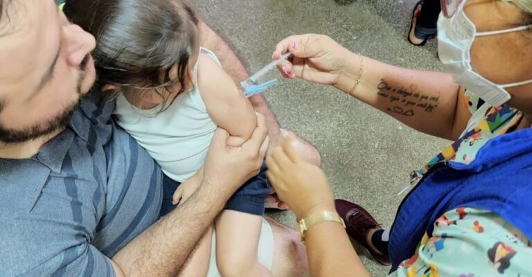 A campanha de vacinação contra influenza (gripe) foi prorrogada no Amazonas até o dia 31 de julho de 2025, de acordo com a secretária de Estado de Saúde...